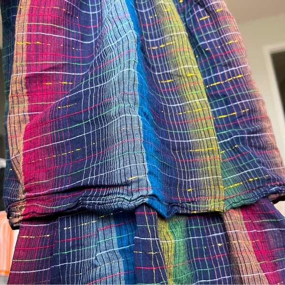 BEAUTIFUL WATERFALL SKIRT WITH GOLD THREAD ACCENT - Picture 4 of 7